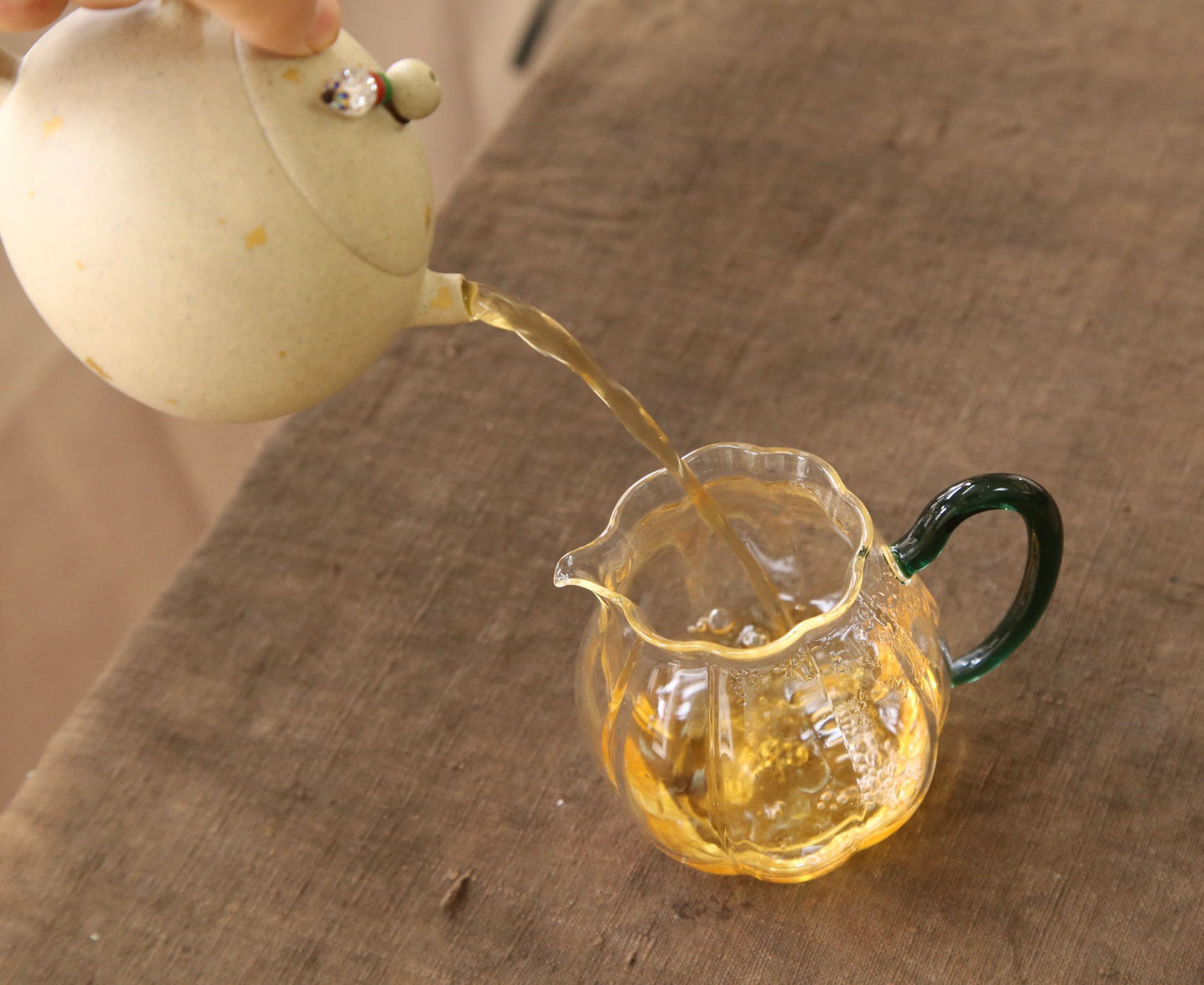 Cardamom Xishi (豆蔻西施) Yixing Teapot 200ML