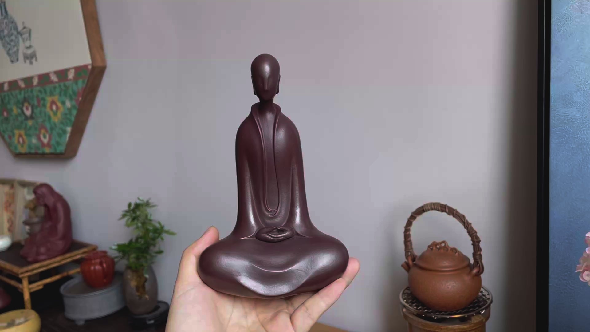 Wu Xiang (无相小雕塑) Yixing Zisha Tea Pet | NiceTeapot