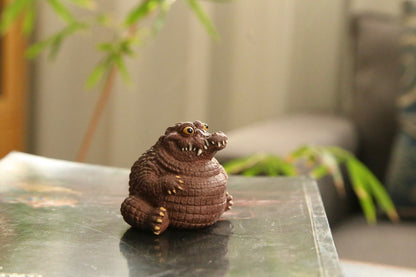 “Big Crocodile” (大鳄鱼) Yixing Zisha Tea Pet
