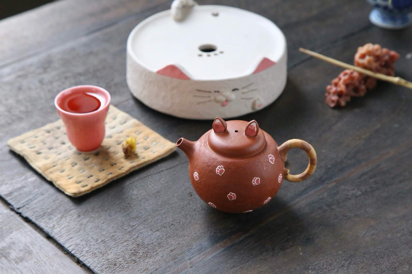 Biomorphic Cat (仿生小猫咪壶) Yixing Zisha Teapot 150ML