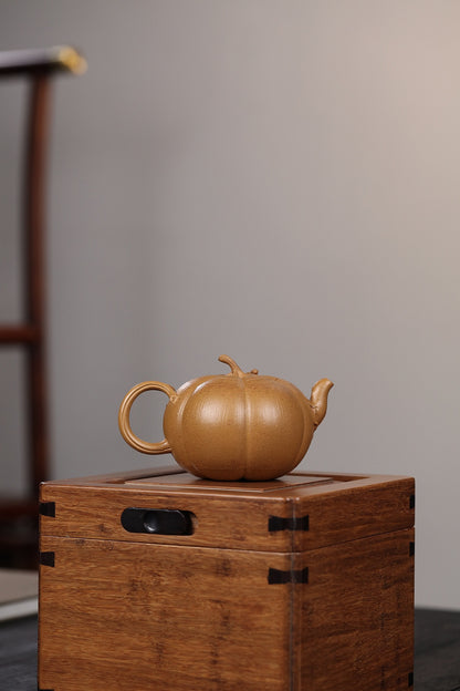 Bionic Round Pumpkin (仿生圆南瓜) Yixing Zisha Teapot 330ML