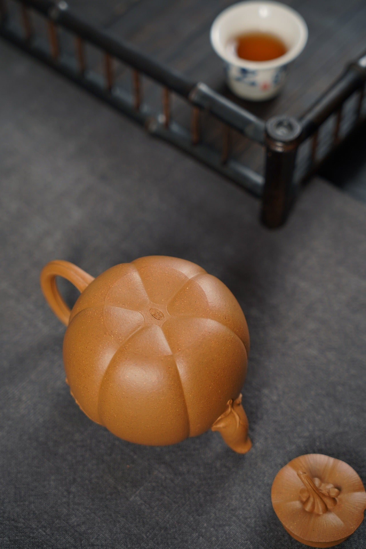 Bionic Tall Pumpkin (仿生高南瓜) Yixing Zisha Teapot 380ML