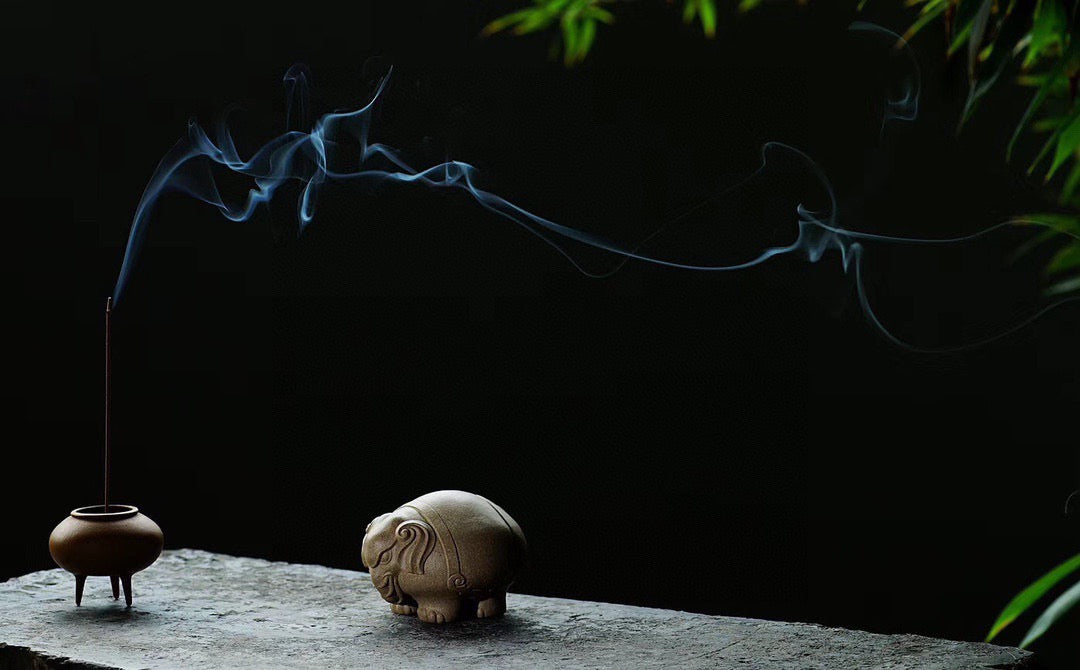 Classic Elephant Sculpture (大象茶宠) Yixing Zisha Teapet