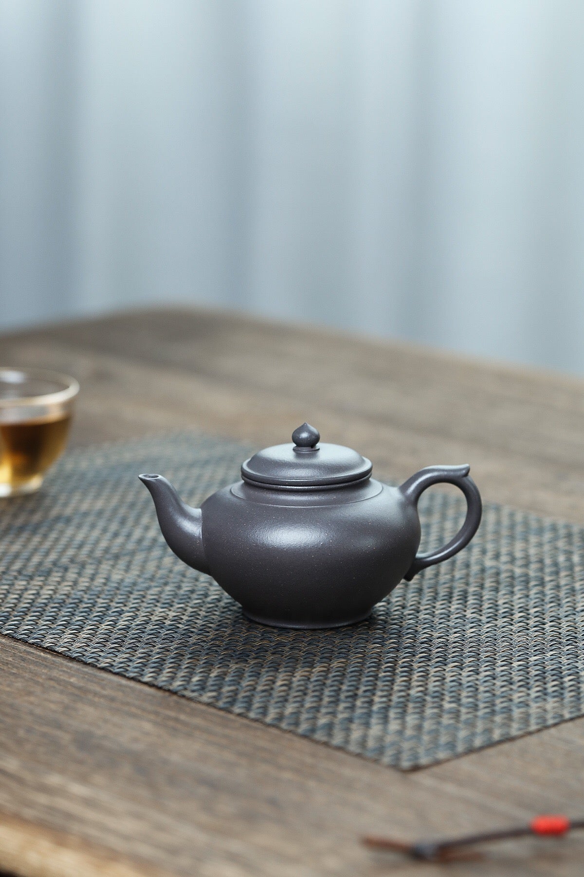 Classic Xiaoying (笑樱壶) Yixing Zisha Teapot 230ML