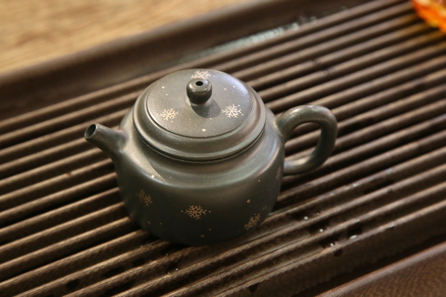 De Zhong (德钟壶) Yixing Zisha Teapot 120ML