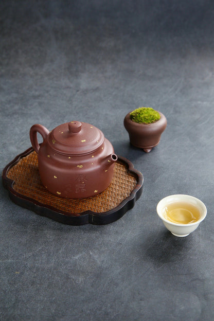 Dezhong (德钟) Yixing Zisha Teapot 240ML