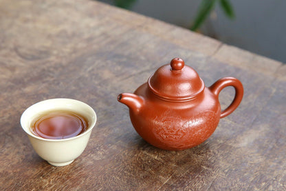 Duo Qiu (掇球) Yixing Zisha Teapot 160ML
