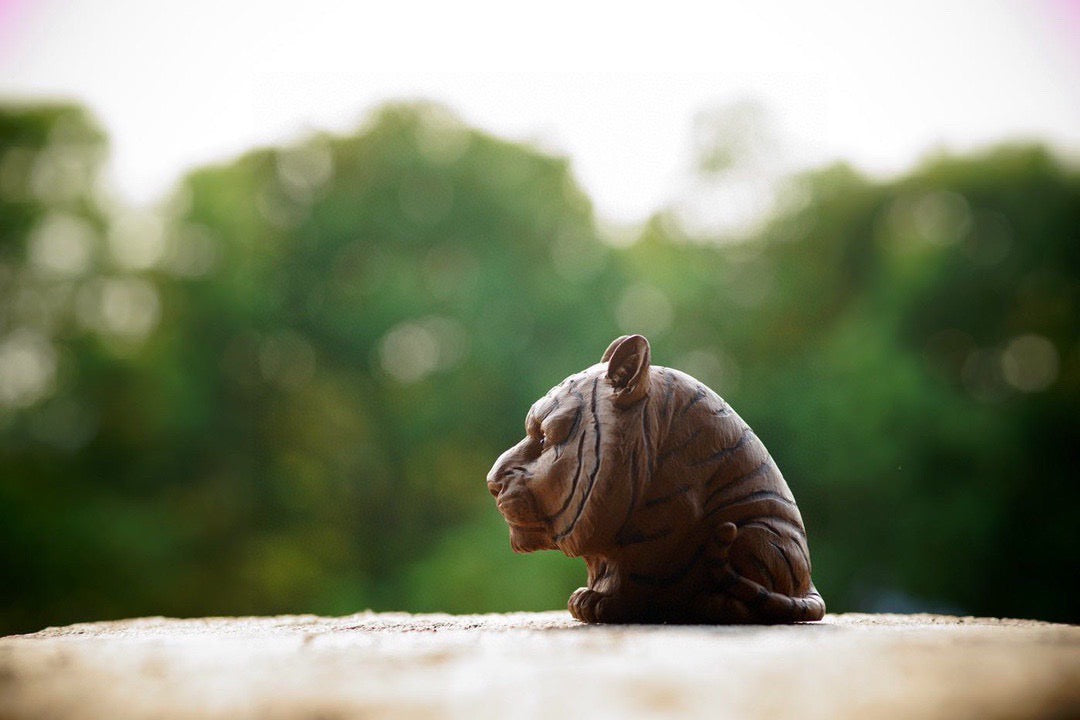Fortune Guardian Tiger (守财虎) Sculpture Yixing Zisha Teapet