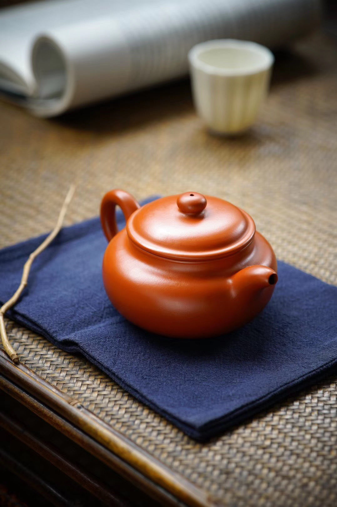Golden FangGu (黄金朱泥仿古) Yixing Zisha Teapot 180ML