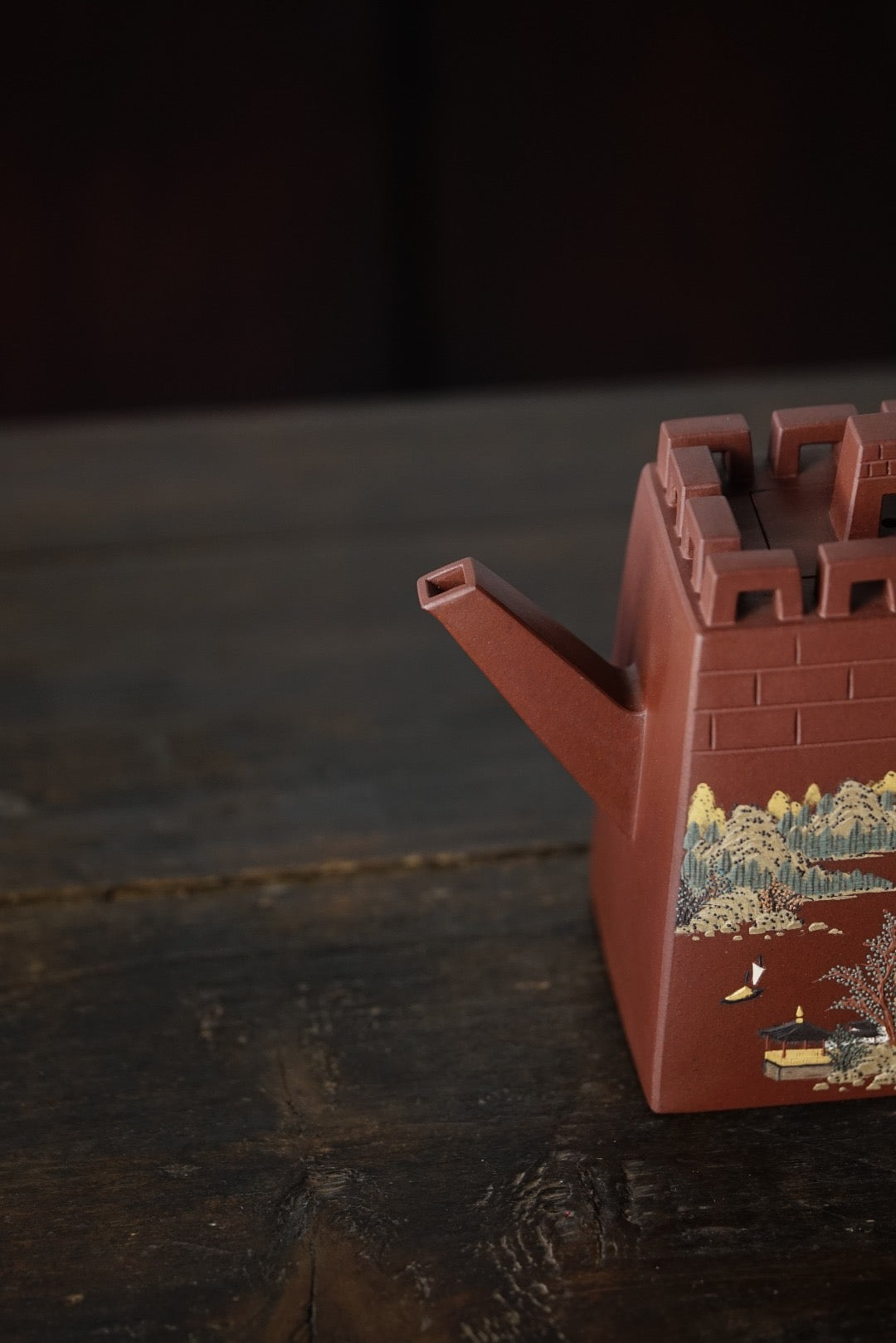 The Great Wall Teapot – Mud-Painting (泥绘长城壶) Yixing Zisha Teapot 480ML