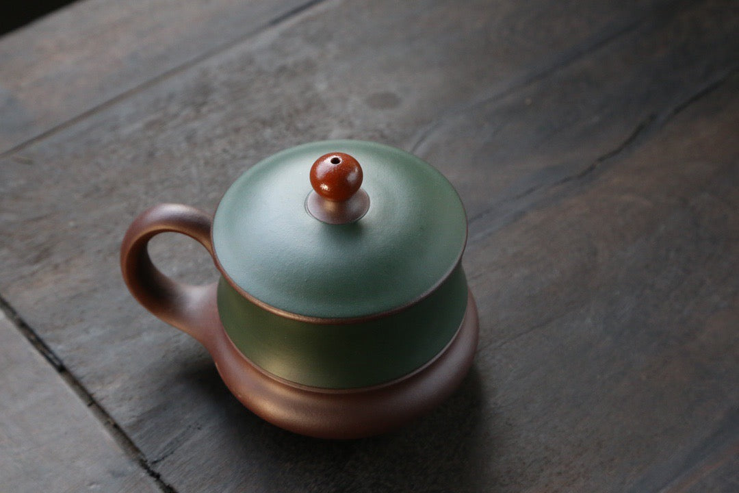 Hongyun Dangtou Zisha Covered Cup (鸿运当头盖杯) Yixing Teacup 420ML