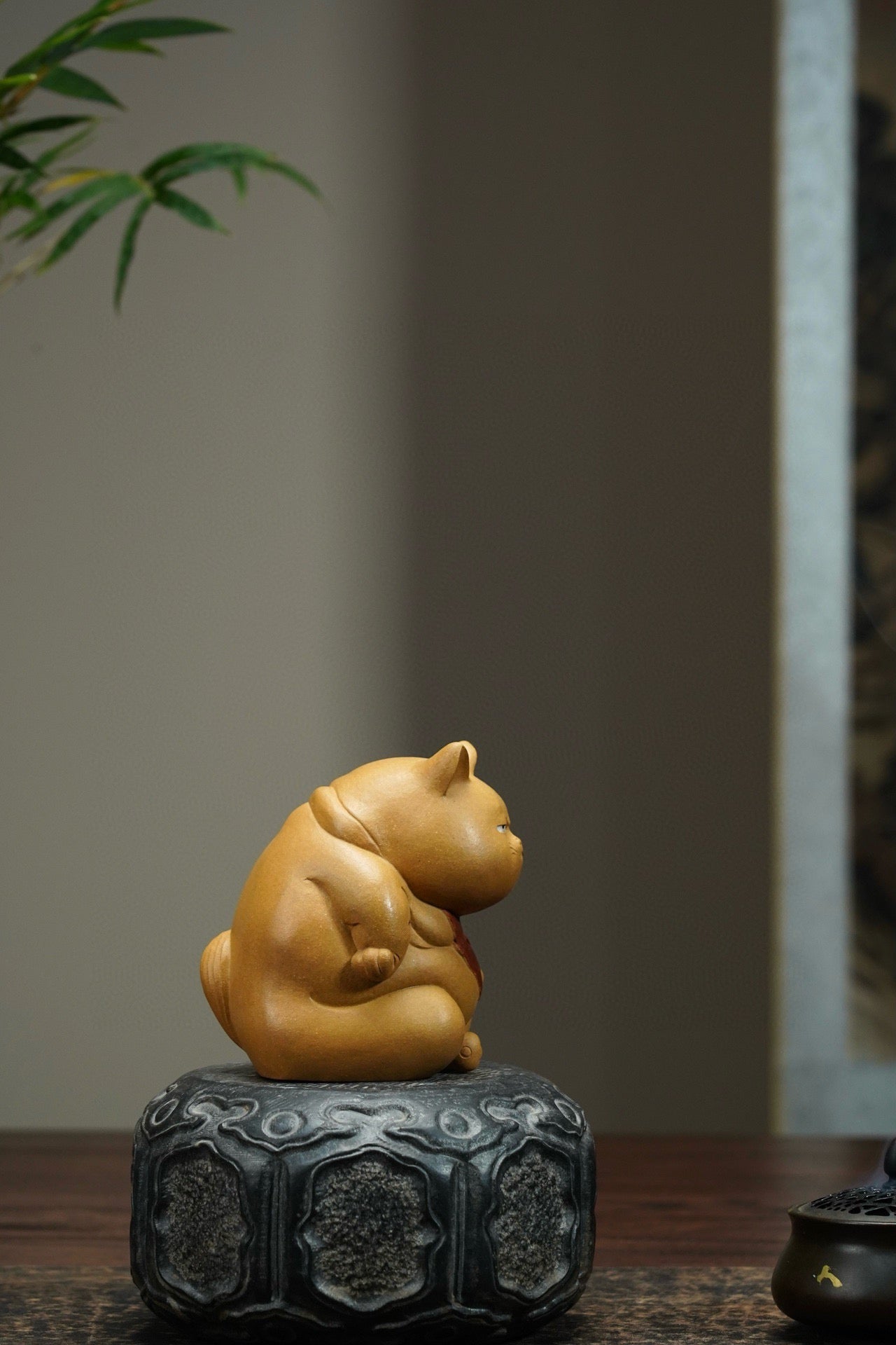 Lucky Cat (招财猫) Yixing Zisha Tea Pet